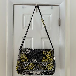 Vera Bradley Messenger Bag Green, Black White Baroque Pattern EC